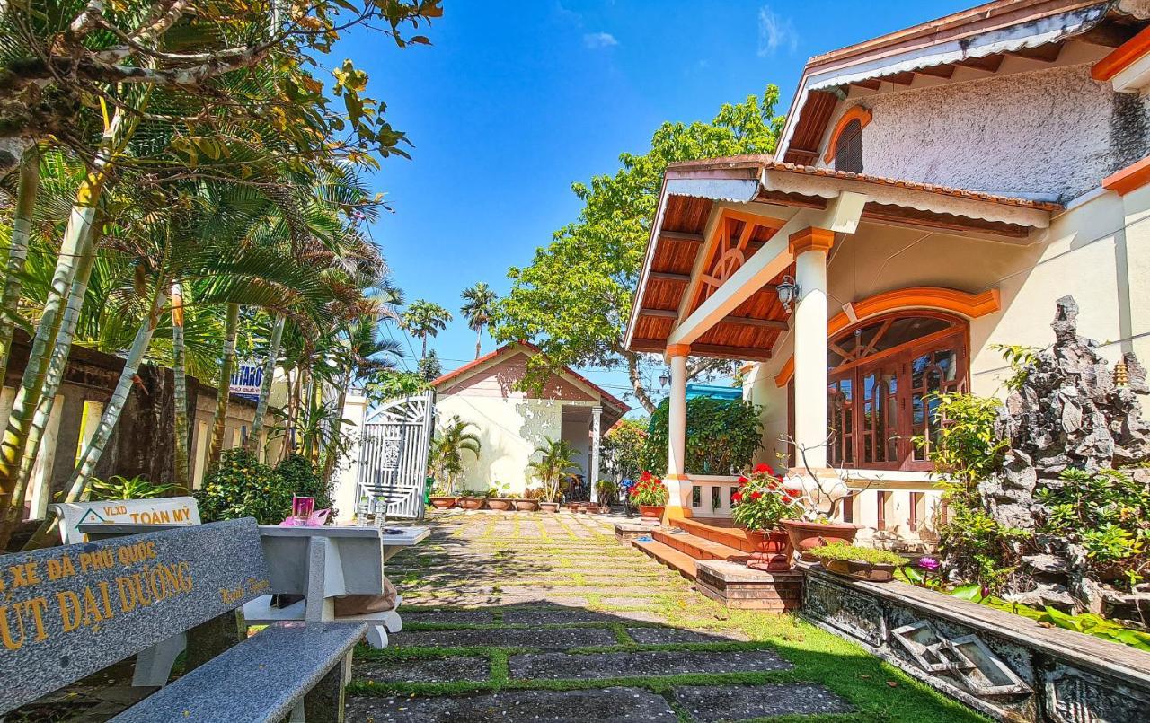 Sapphire Beach House Дуонг-Донг Экстерьер фото